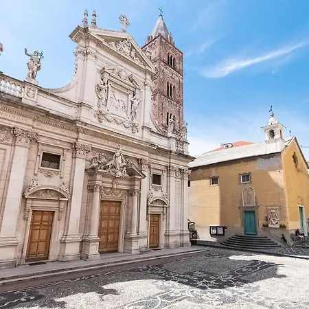 Piazza Duomo Varazze